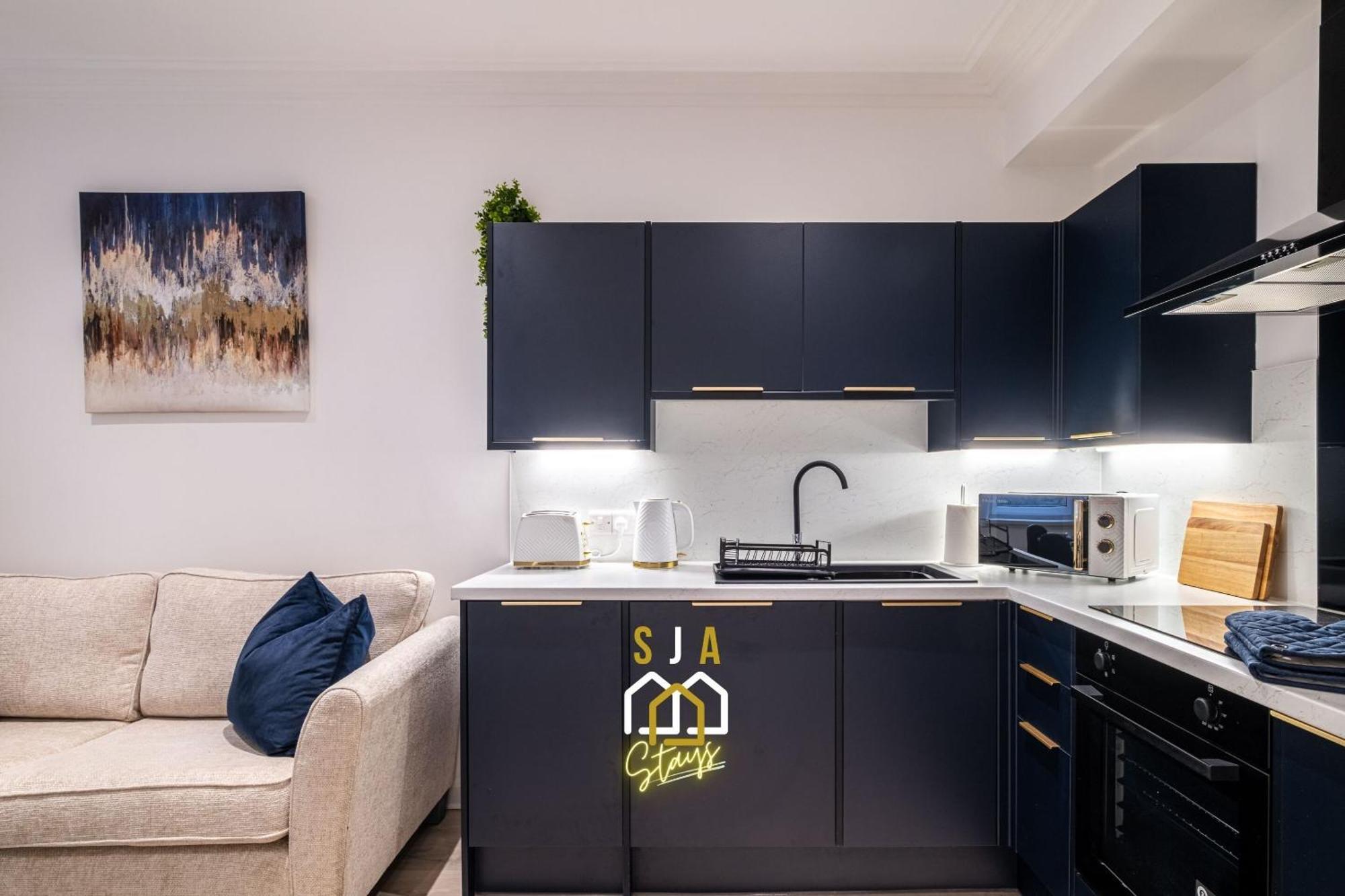 Appartamento Holburn Hideaway - Sja - Modern 2 Bed *